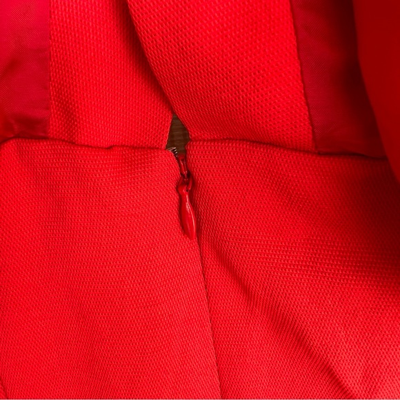 Aritzia Babaton Red Off Shoulder Flutter Jumpsuit Size 00 Missing Belt NWOT - Picture 11 of 17